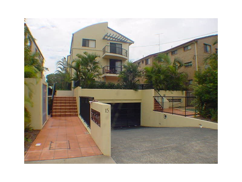 Unit 3 ‘Seaspray’, 15 Brittania Avenue, Surfers Paradise QLD 4217