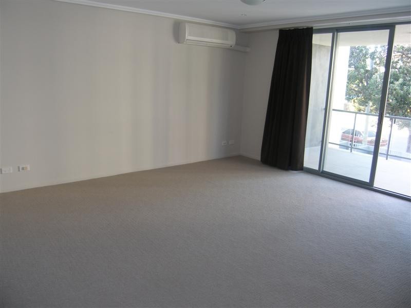 Unit 3 Sol Air, 15 Wharf Road, Surfers Paradise QLD 4217