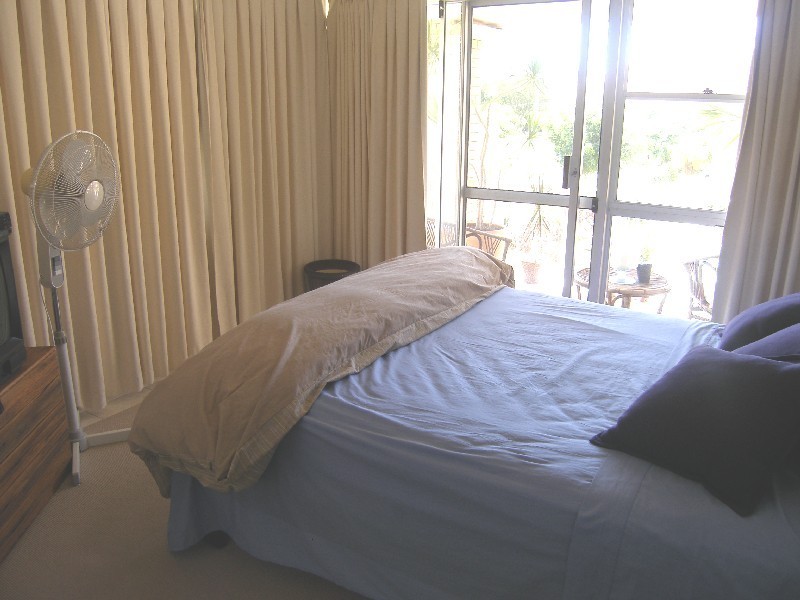Unit 5 Sunrise Chalet, 10 Sunrise Blvd, Surfers Paradise QLD 4217