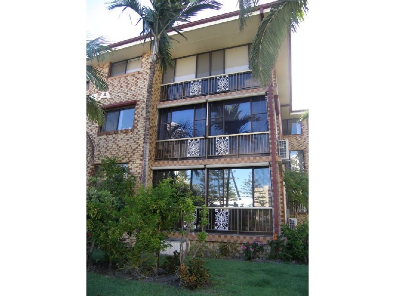 Unit 1 Tania, 118 Surf Parade, Broadbeach QLD 4218