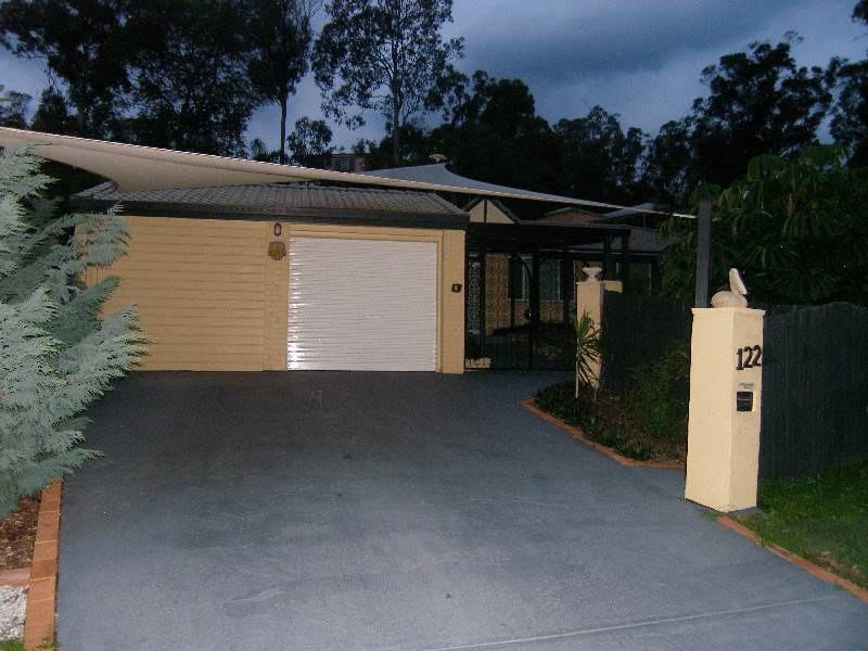 122 Thorngate Drive, Robina QLD 4226