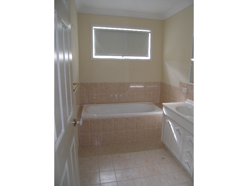 7  Westlake Crescent, Monterey Keys, Helensvale QLD 4212