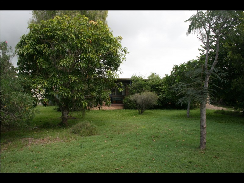 73 Urangan Street, Torquay QLD 4655