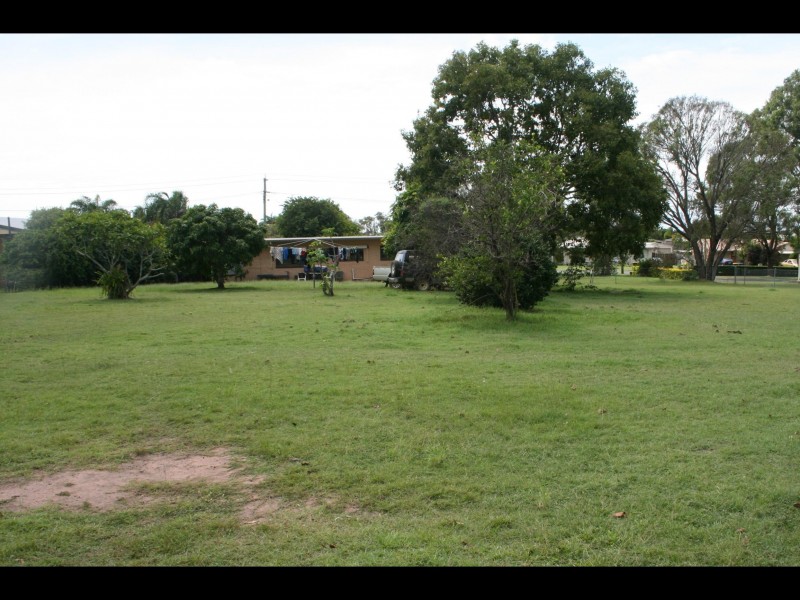73 Urangan Street, Torquay QLD 4655