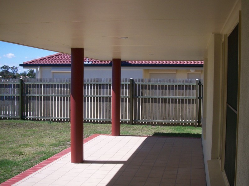 11 Lady Penrhyn Drive, Eli Waters QLD 4655