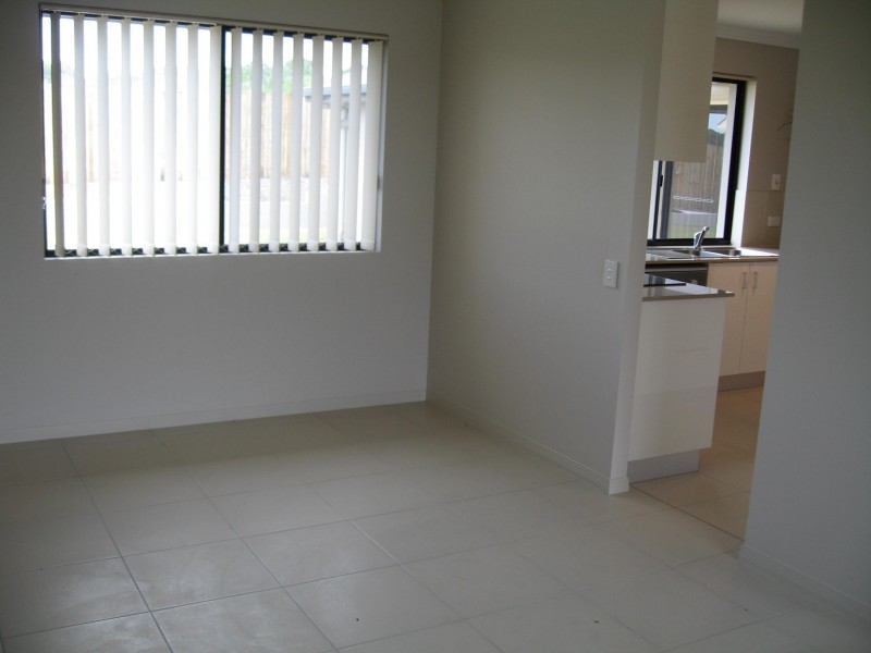 12 Parklink Avenue, Wondunna QLD 4655