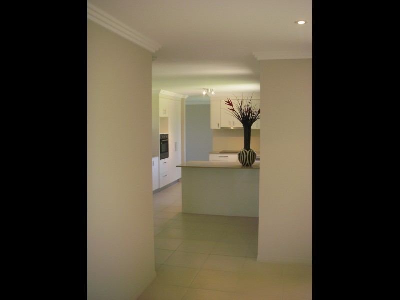 12 Parklink Avenue, Wondunna QLD 4655