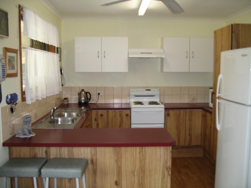 25 Kuruman Street, Scarness QLD 4655