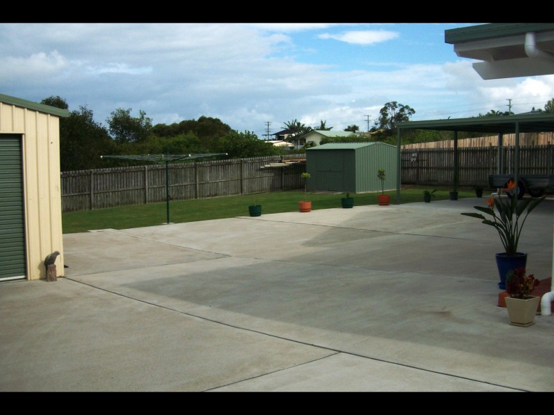 50 Haydn Drive, Kawungan QLD 4655