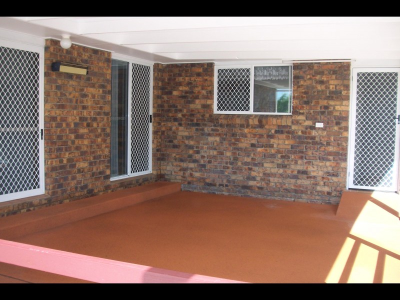 50 Haydn Drive, Kawungan QLD 4655