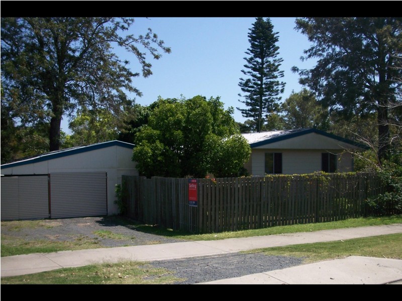 33 Totness Street, Torquay QLD 4655
