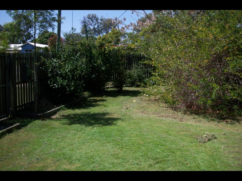33 Totness Street, Torquay QLD 4655