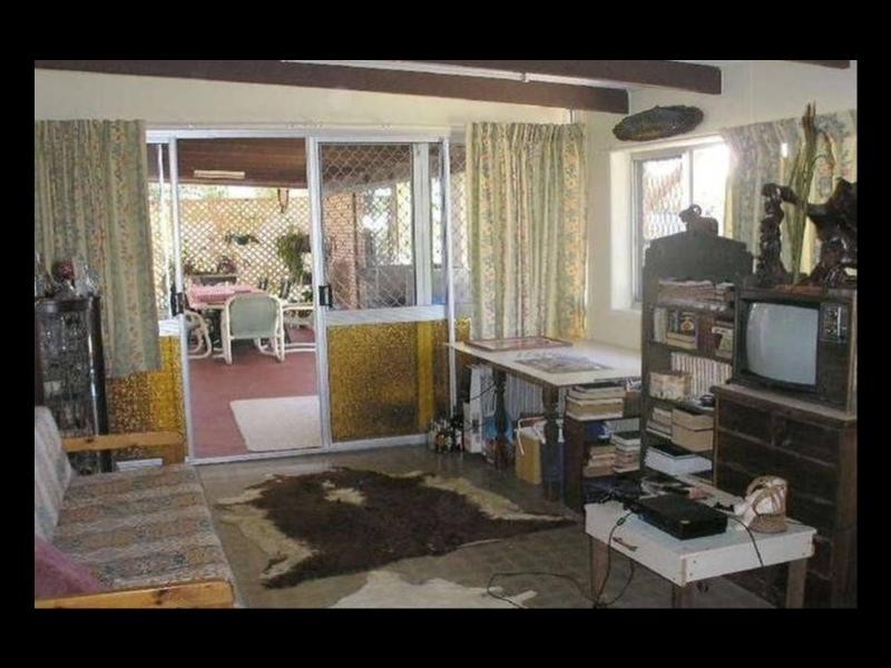 4 Hansen Street, Urangan QLD 4655