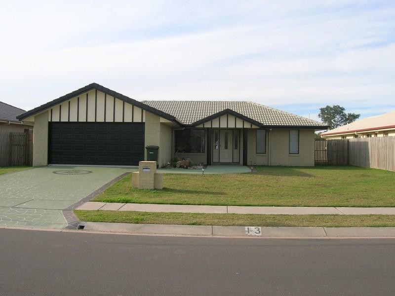 13 Lady Penrhyn Drive, Eli Waters QLD 4655