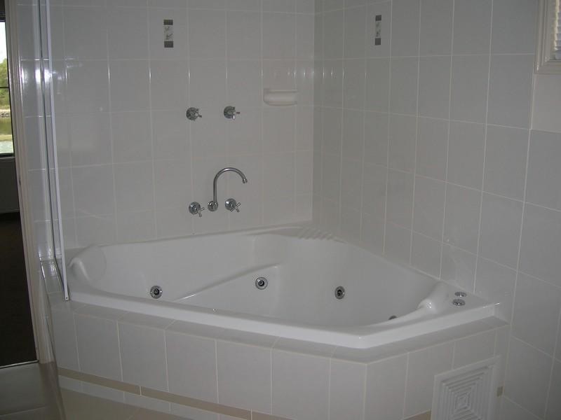 13 Lady Penrhyn Drive, Eli Waters QLD 4655