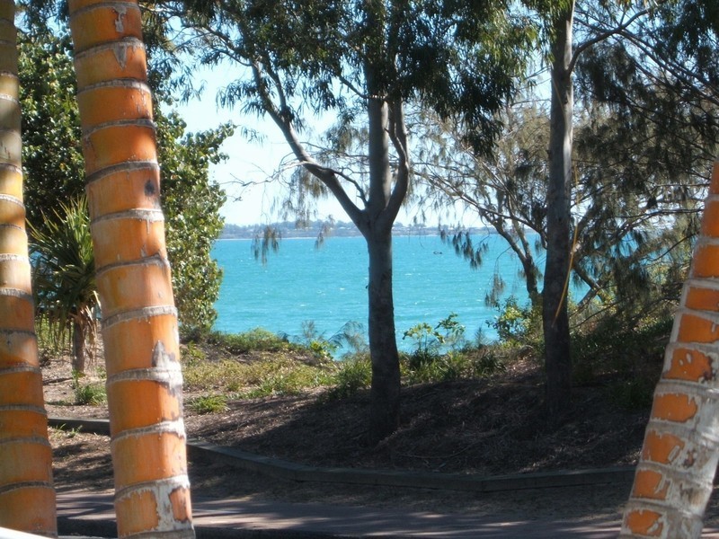 1/458 Esplanade, Torquay QLD 4655
