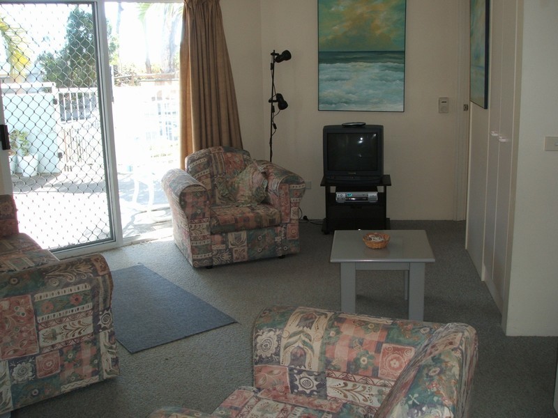 1/458 Esplanade, Torquay QLD 4655