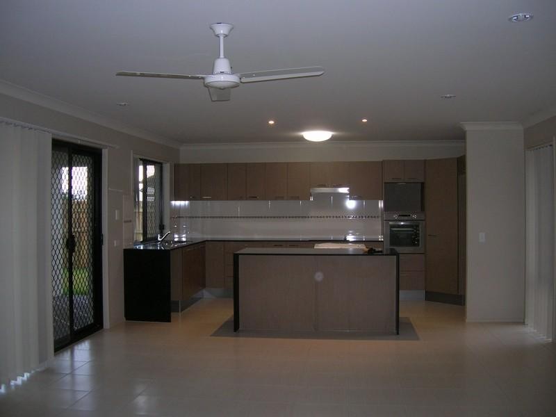 15 Fishburn Way, Eli Waters QLD 4655