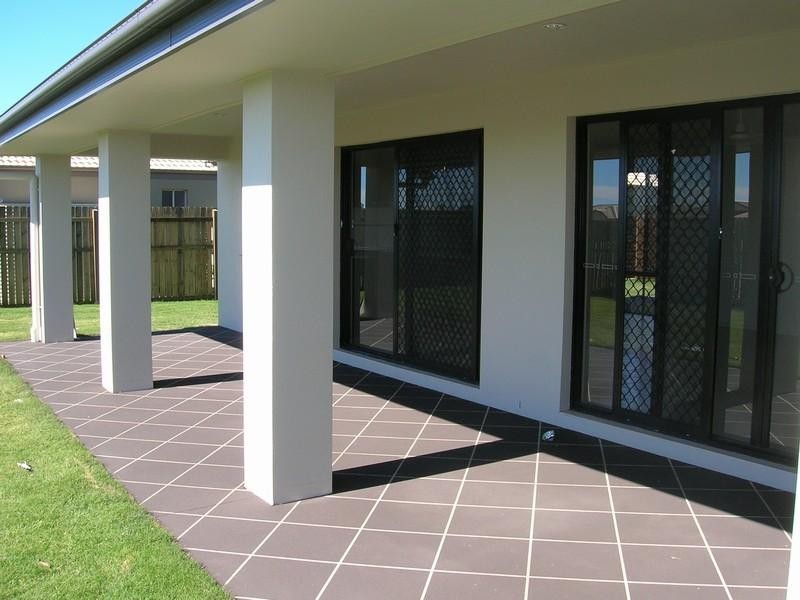 15 Fishburn Way, Eli Waters QLD 4655