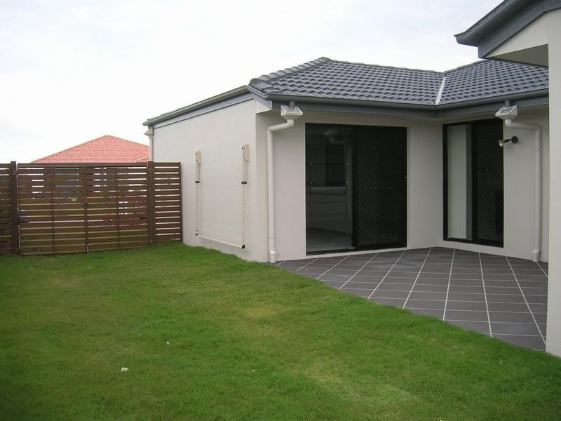 15 Fishburn Way, Eli Waters QLD 4655