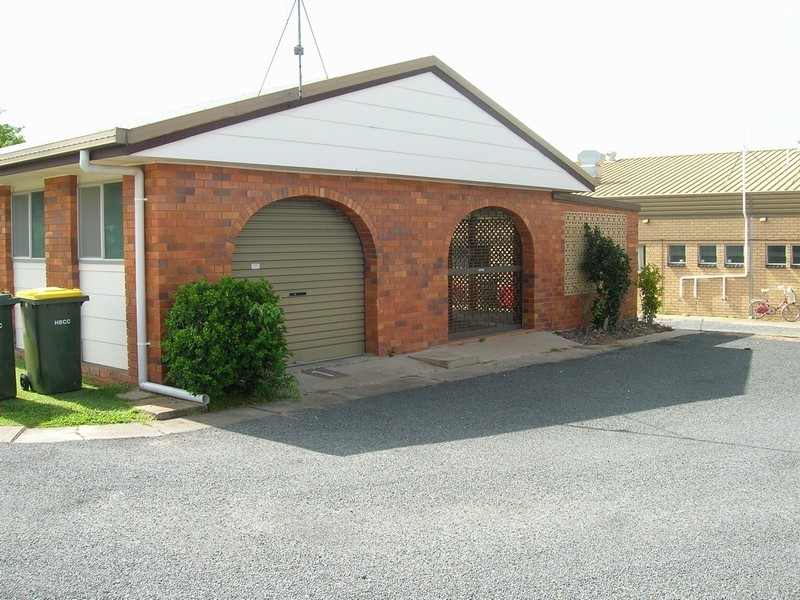 1/64 Taylor Street, Pialba QLD 4655