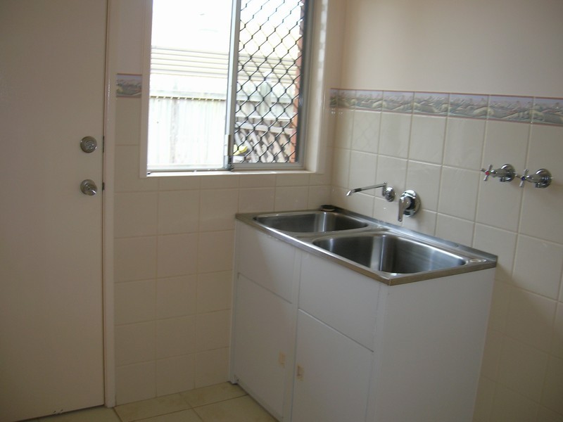 1/64 Taylor Street, Pialba QLD 4655