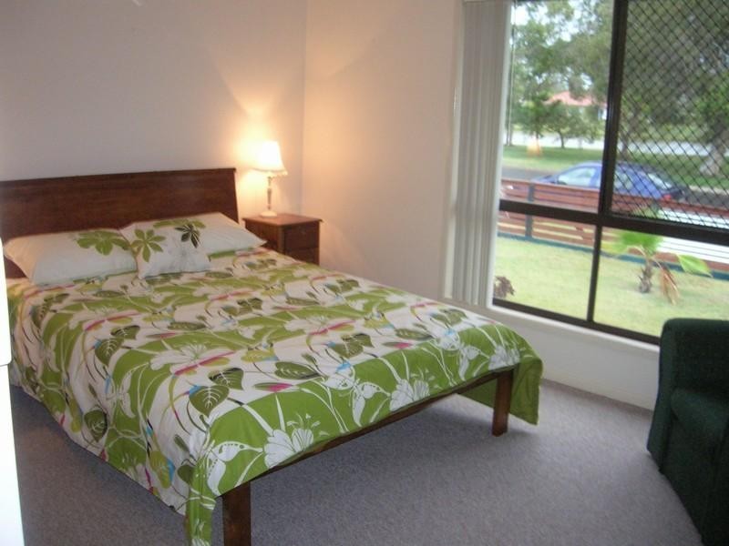 164 Truro Street, Urangan QLD 4655