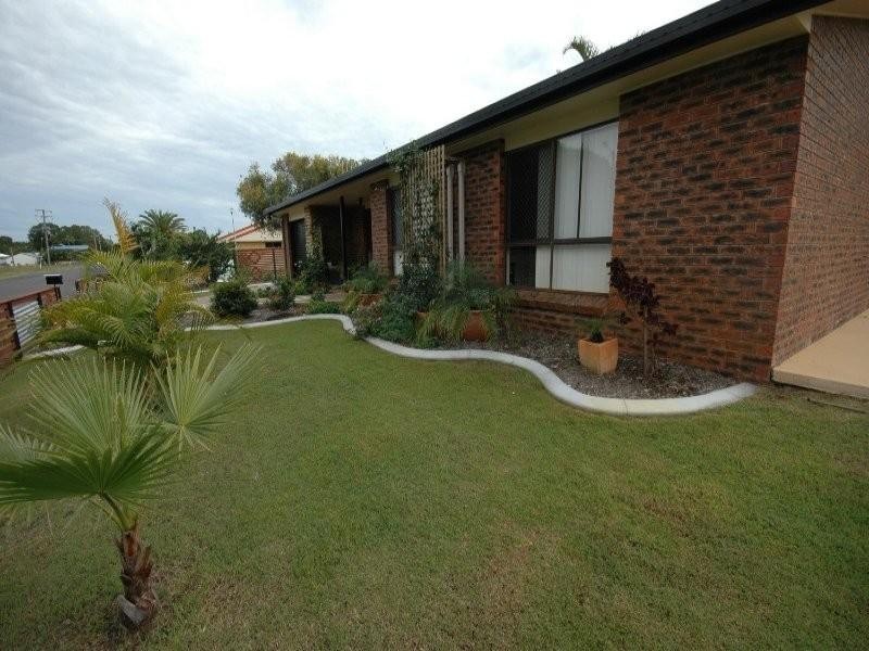 164 Truro Street, Urangan QLD 4655