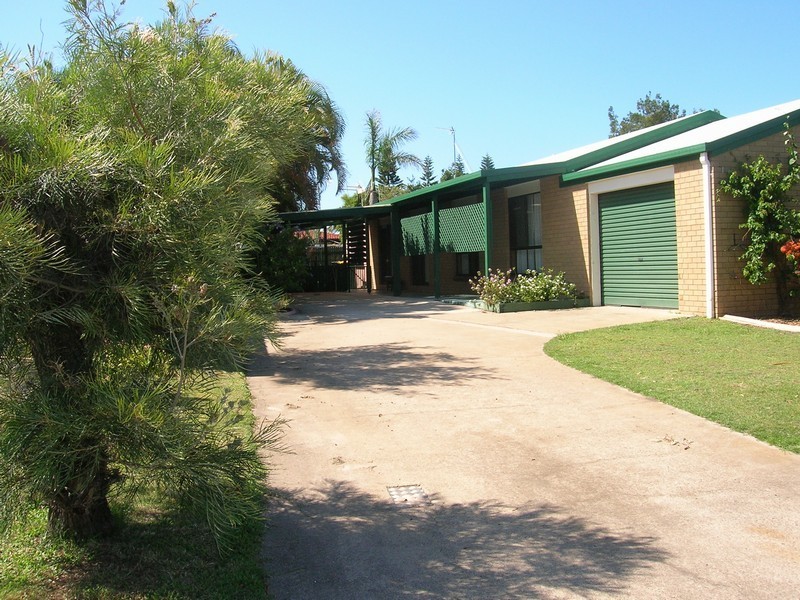 170 Truro Street, Urangan QLD 4655