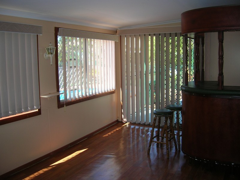 170 Truro Street, Urangan QLD 4655