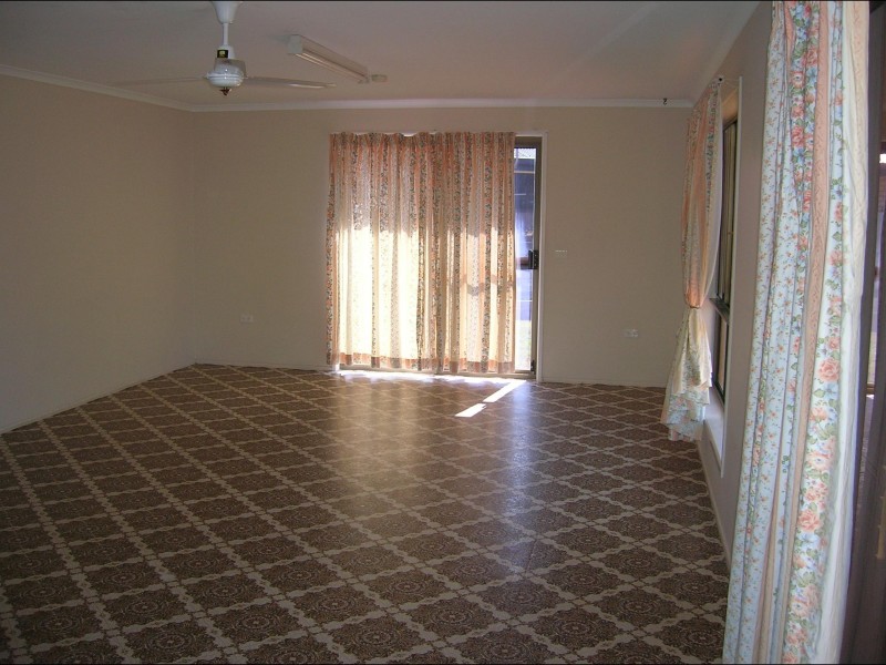 177 Cypress Street, Urangan QLD 4655