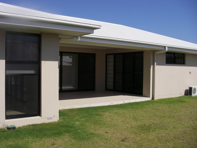 17 Bay Park Road, Wondunna QLD 4655