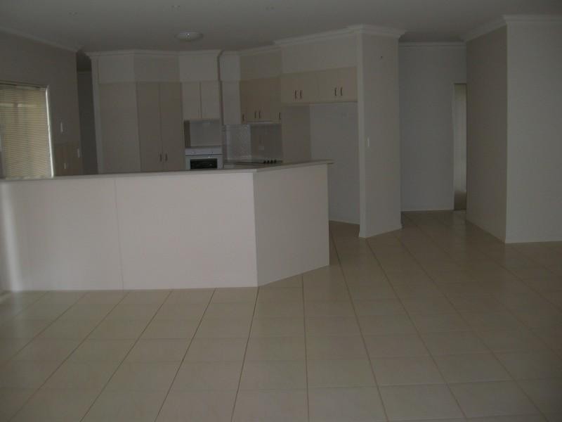 17 Glengarry Court, Kawungan QLD 4655