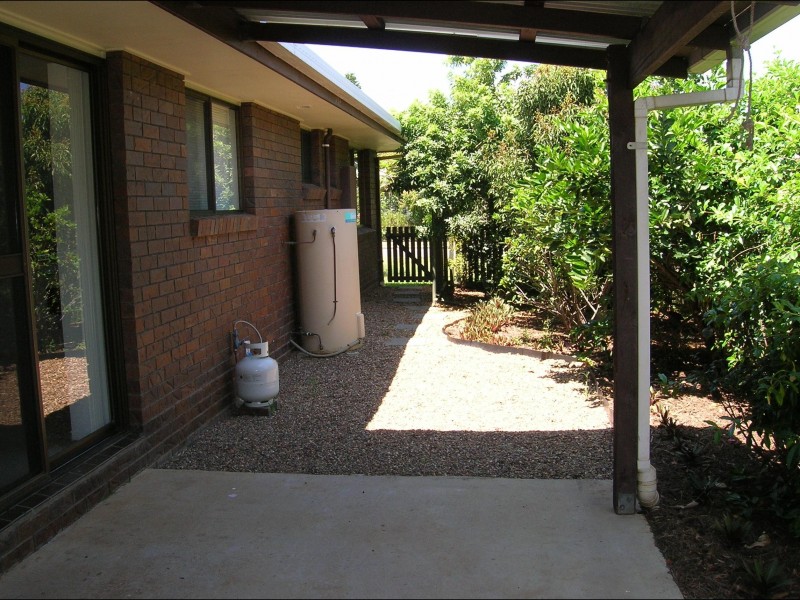 17 Marr Street, Point Vernon QLD 4655