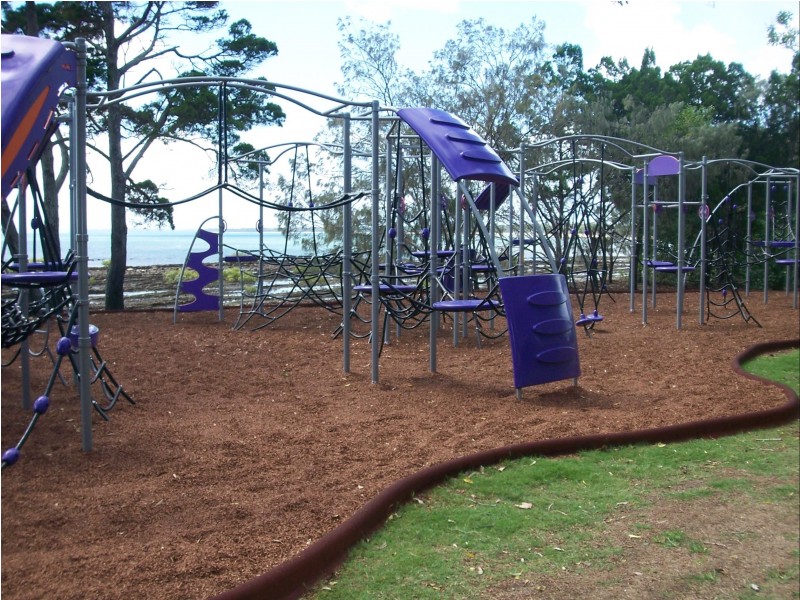 197 Esplanade, Point Vernon QLD 4655