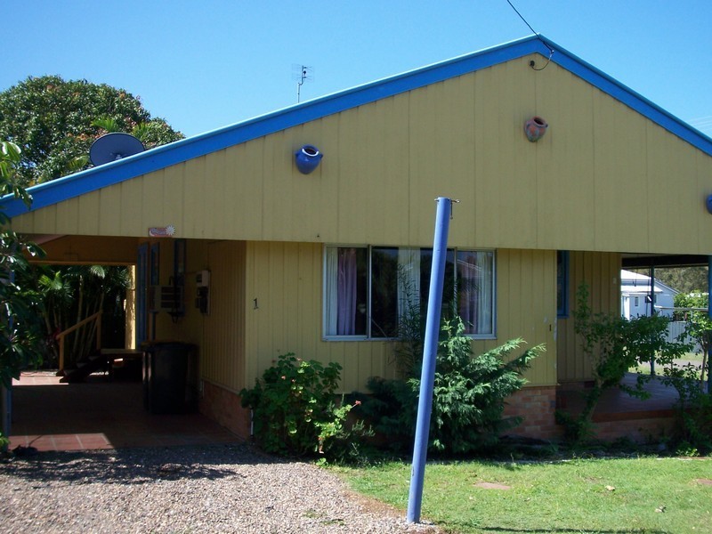 1 Jackson Street, Pialba QLD 4655