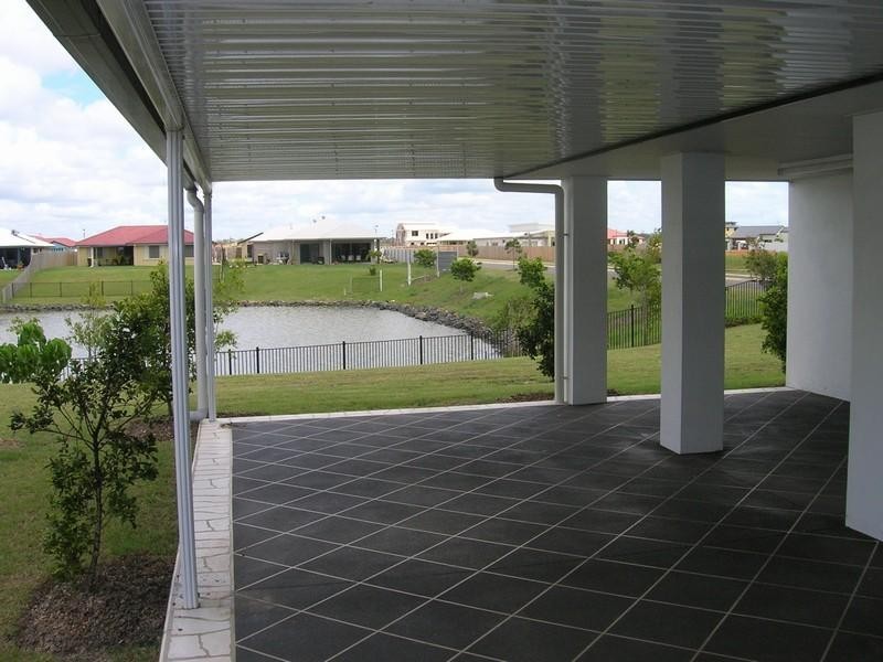 1 Lady Nelson Drive, Eli Waters QLD 4655