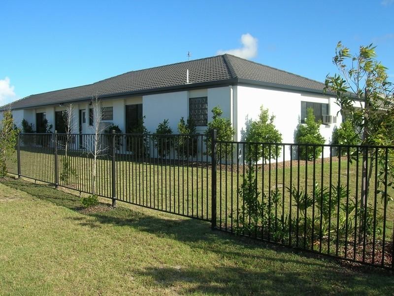 1 Lady Nelson Drive, Eli Waters QLD 4655