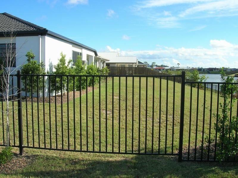 1 Lady Nelson Drive, Eli Waters QLD 4655