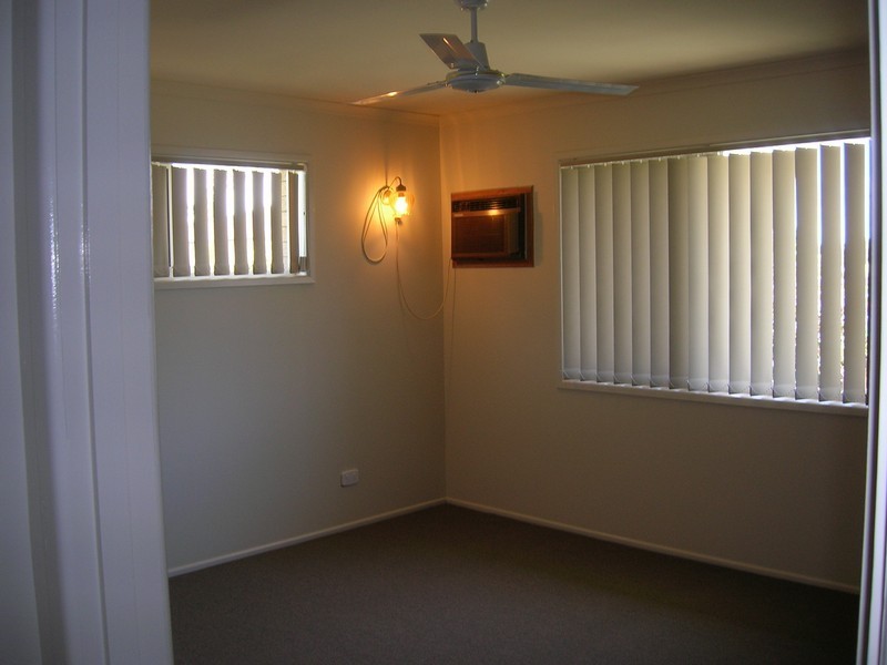 1 Tenimby Street, Pialba QLD 4655