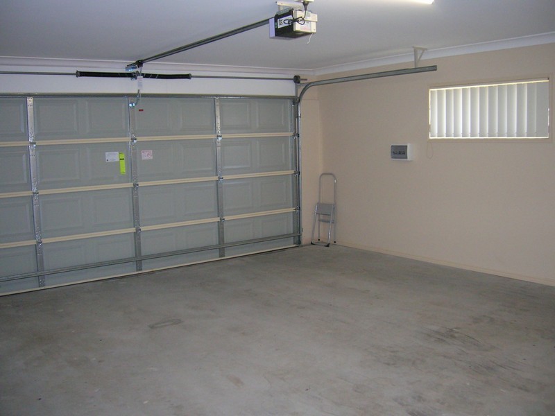 2/113 Ibis Boulevard, Eli Waters QLD 4655