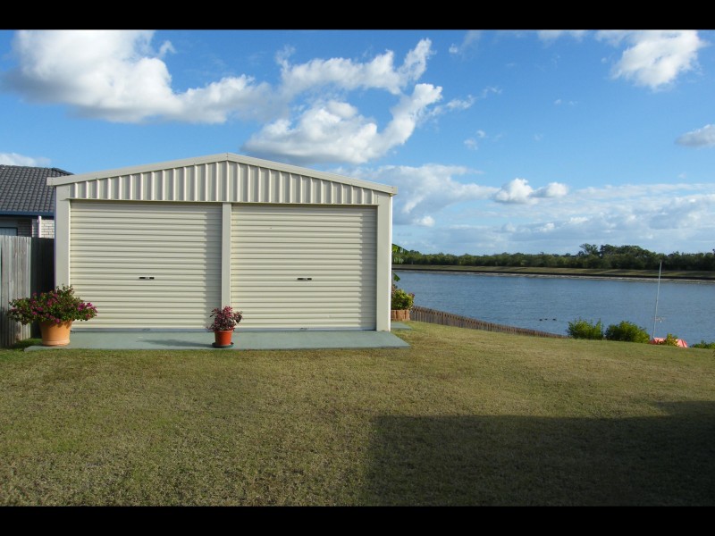 4  Whistler Court, Eli Waters QLD 4655