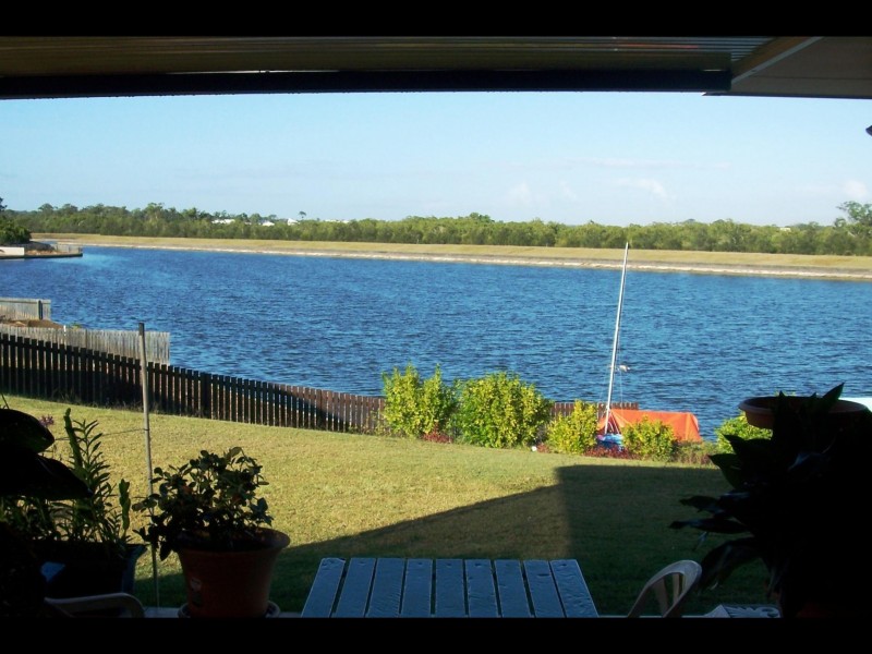 4  Whistler Court, Eli Waters QLD 4655