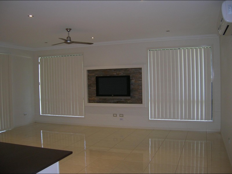 2/25 Bay Park Road, Wondunna QLD 4655