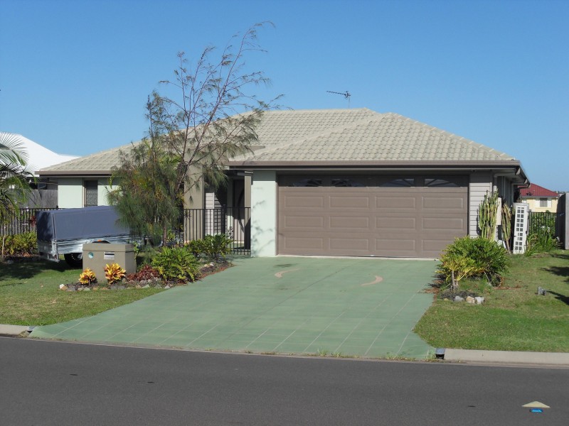 3 Lady Nelson Drive, Eli Waters QLD 4655