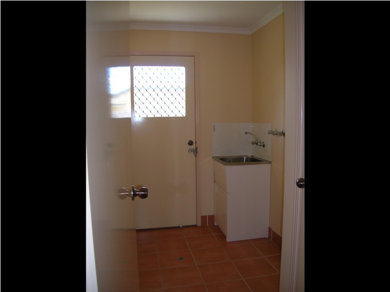 209 Dayman Street, Urangan QLD 4655