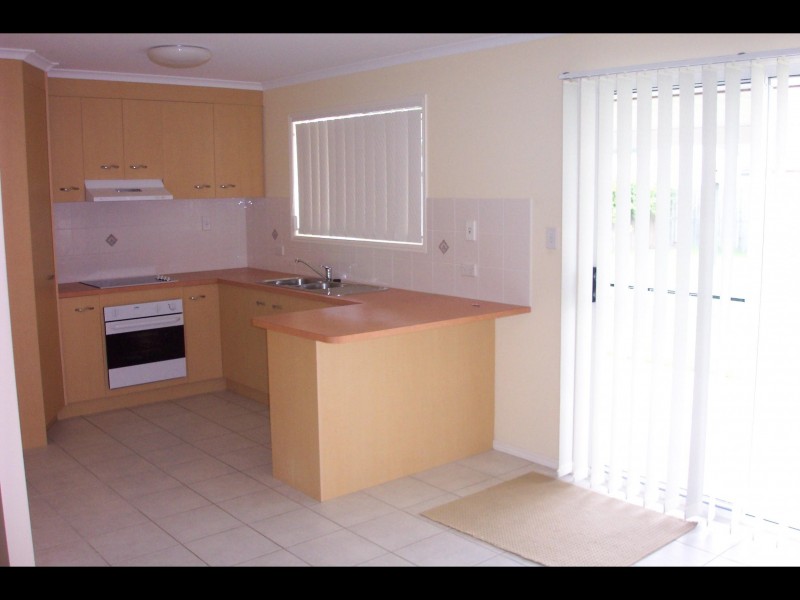 3 Sharyn Court, Point Vernon QLD 4655