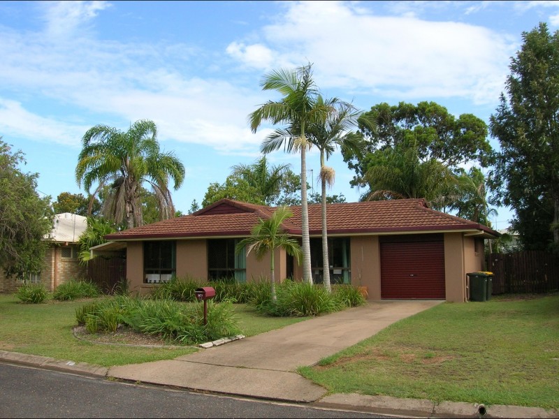 34 Sunset Cresent, Torquay QLD 4655