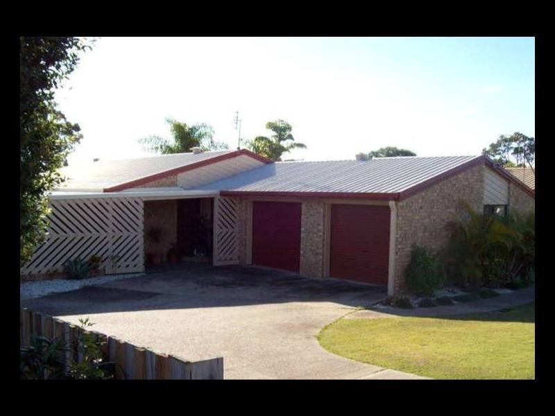 41 Hansen Street, Urangan QLD 4655