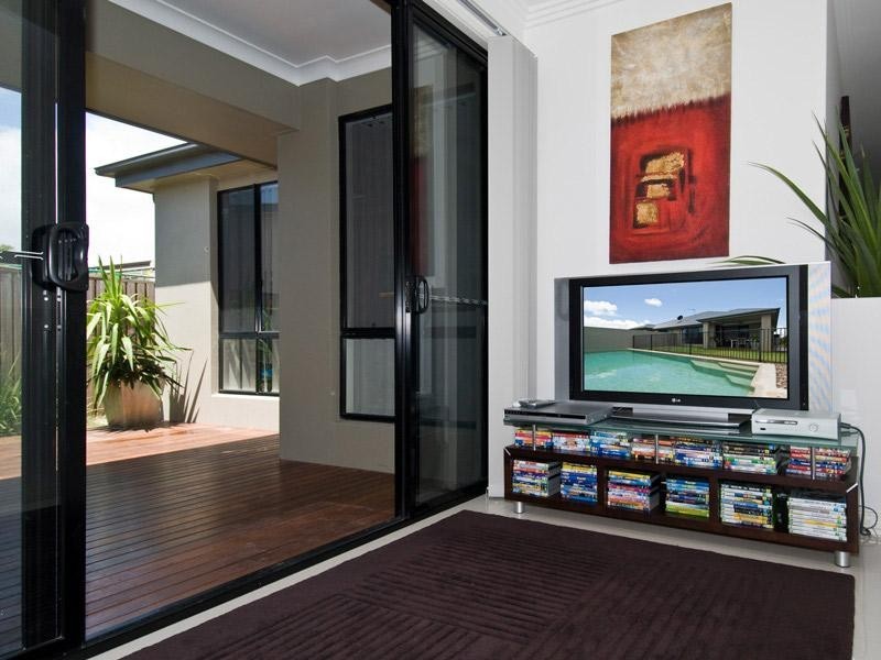 1/27 Bay Park Road, Wondunna QLD 4655